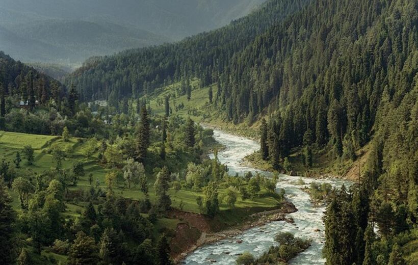 Blissful Kashmir Getaway